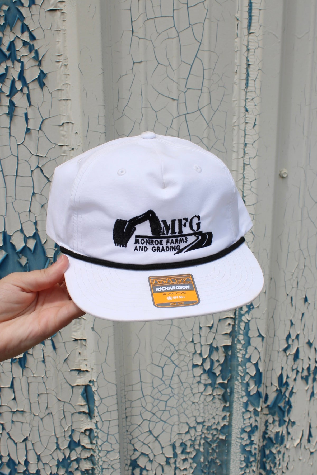 WHITE ROPE HAT